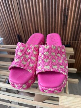 BEA Hot Pink Woven Platform Slide Sandals
